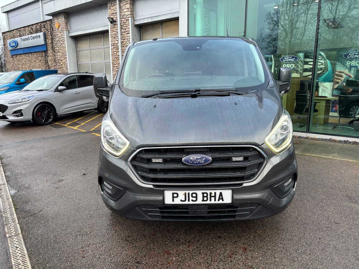 Used Ford Transit Custom 2019 for sale - 76847148: Photo 2