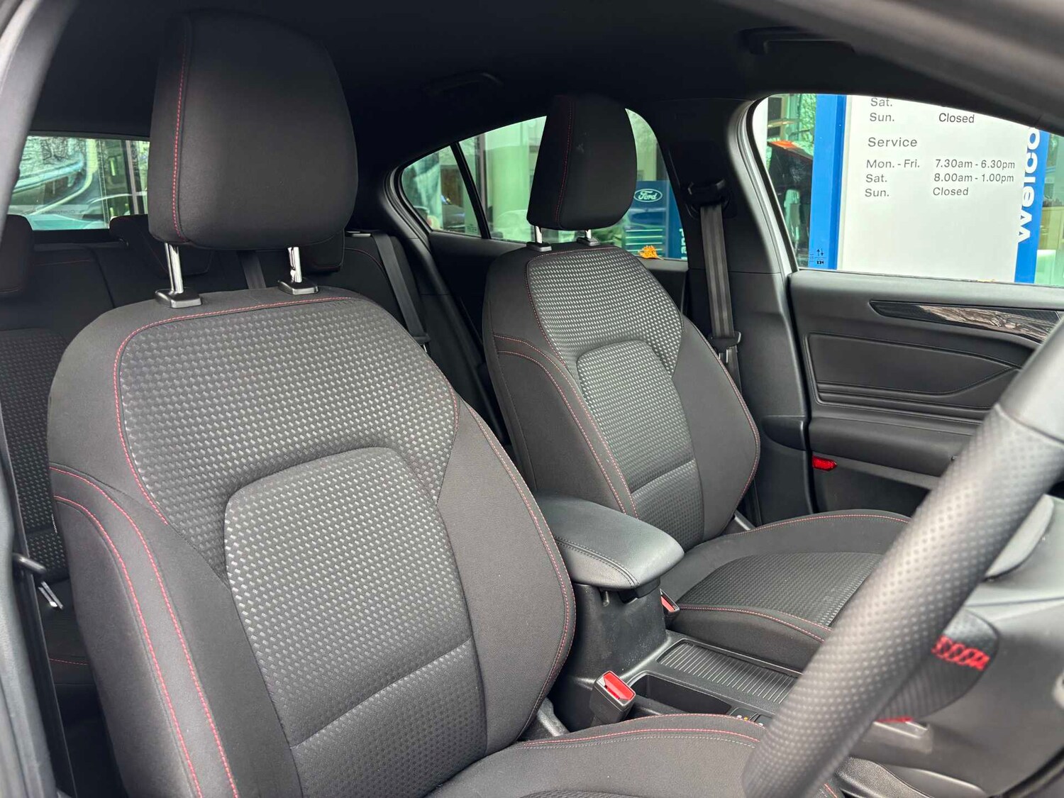 Used Ford Focus 2023 for sale - 76466555: Photo 11