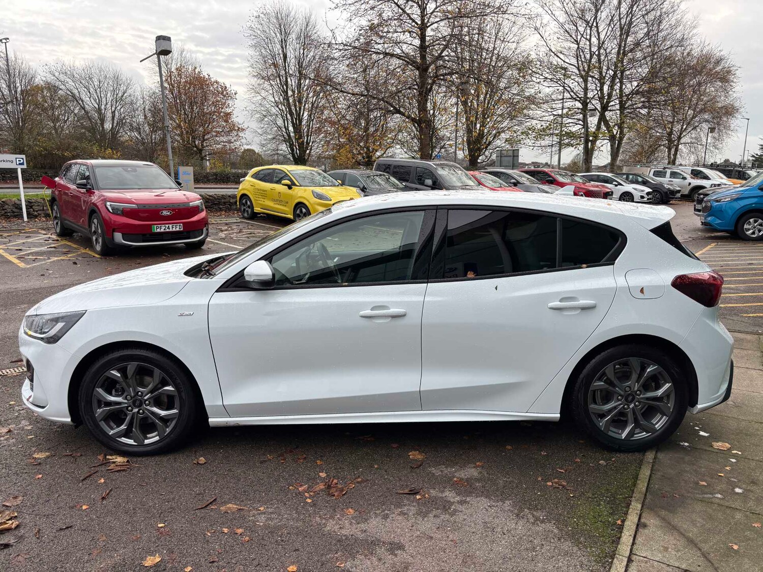 Used Ford Focus 2023 for sale - 76466555: Photo 4