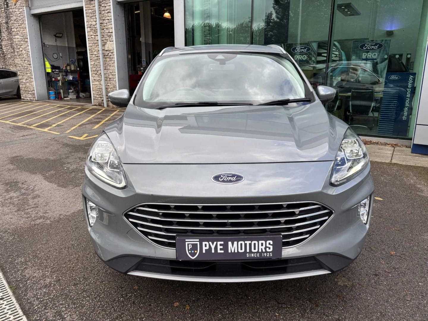 Used Ford Kuga 2022 for sale - 76466477: Photo 2