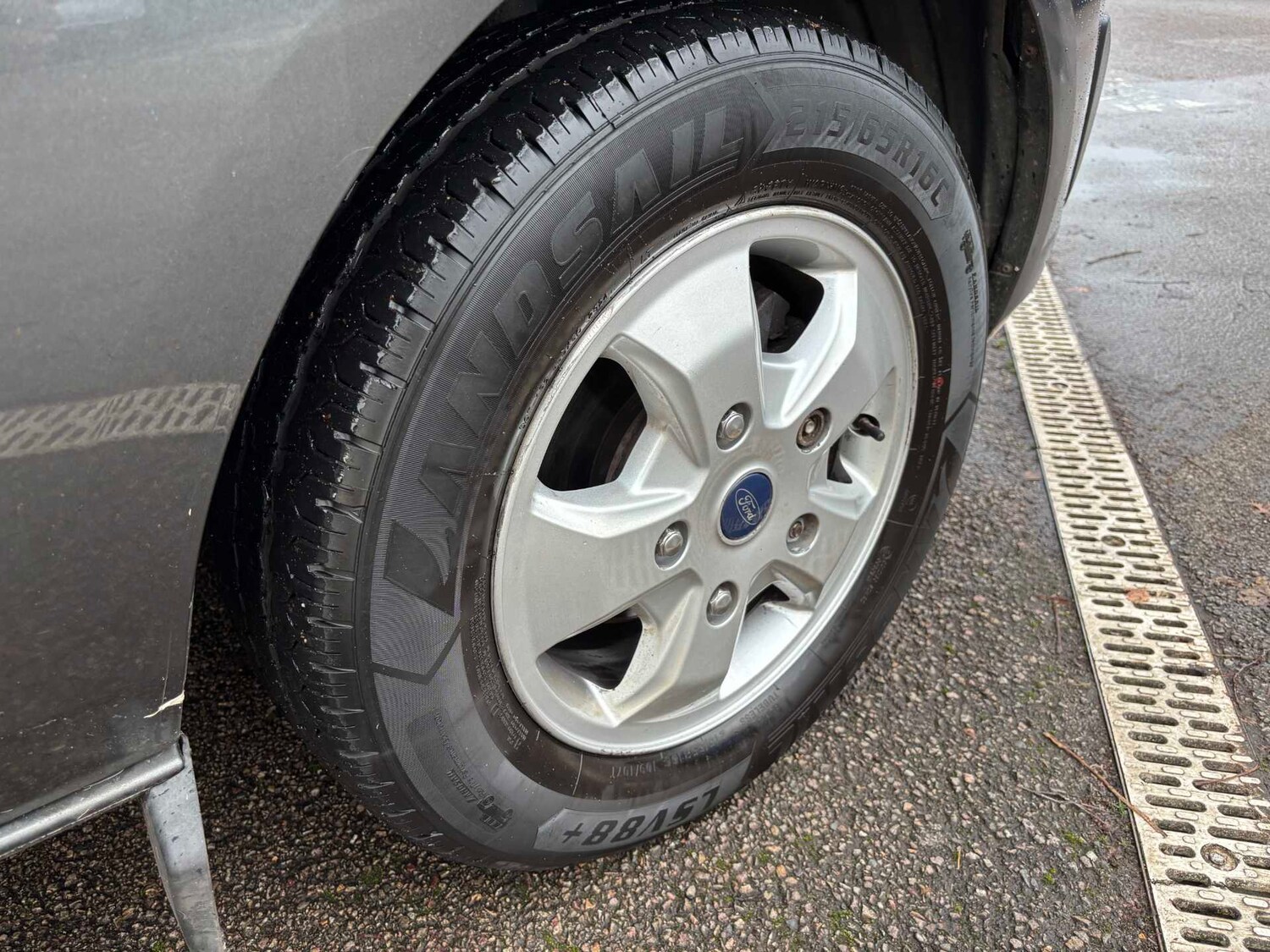 Used Ford Transit Custom 2017 for sale - 76647859: Photo 8