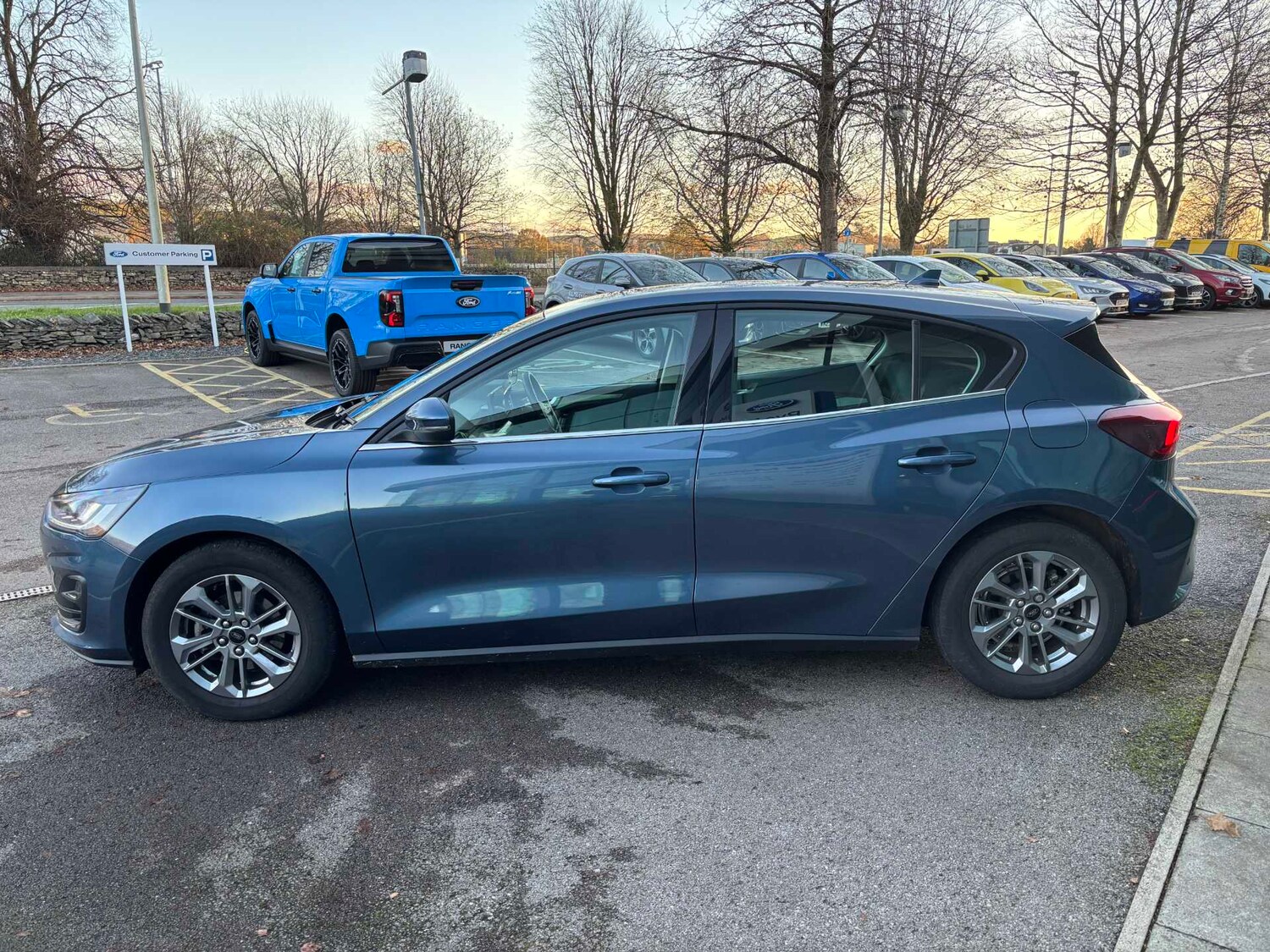 Used Ford Focus 2022 for sale - 76593662: Photo 4