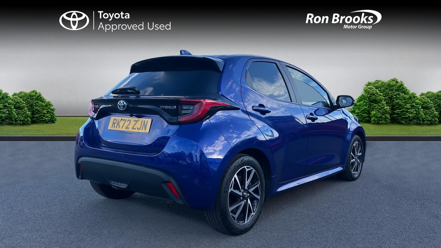 Used Toyota Yaris 2022 for sale - 76174674: Photo 2