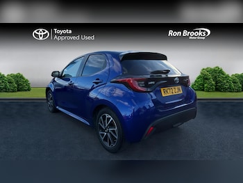 Used Toyota Yaris 2022 for sale - 76174674: Photo