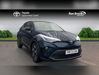 Used Toyota C-HR 2023 for sale - 77016184: Photo