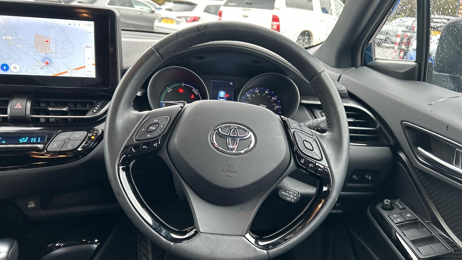 Used Toyota C-HR 2023 for sale - 77016184: Photo 6