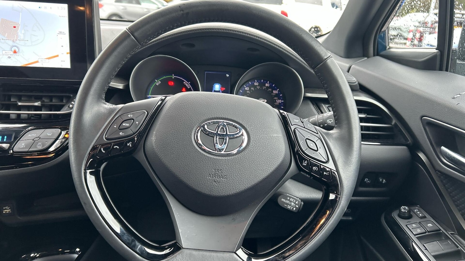 Used Toyota C-HR 2023 for sale - 77016184: Photo 8