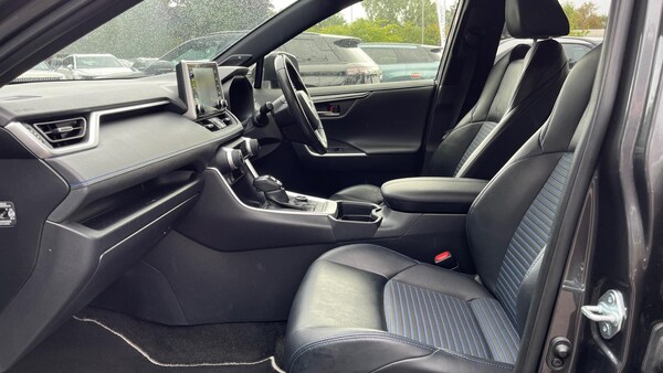 Used Toyota RAV4 2020 for sale - 75588654: Photo 10