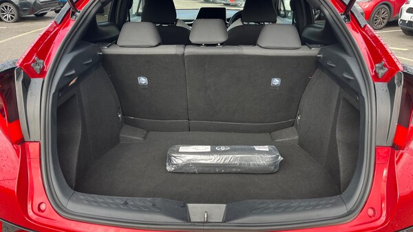 Used Toyota C-HR 2022 for sale - 75720847: Photo 14