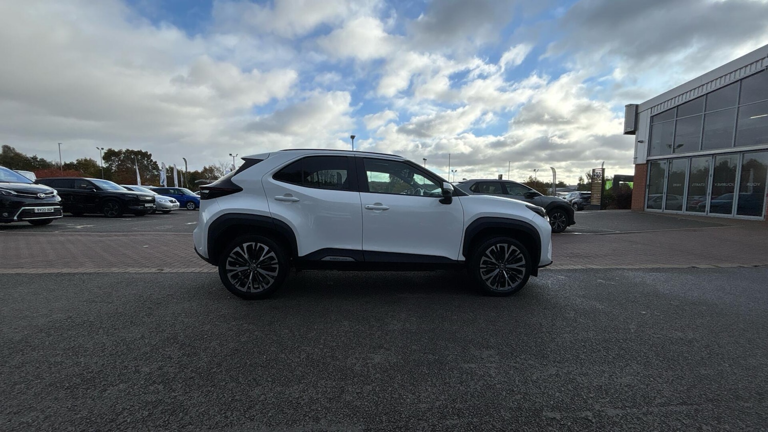 Used Toyota Yaris Cross 2023 for sale - 76446592: Photo 16