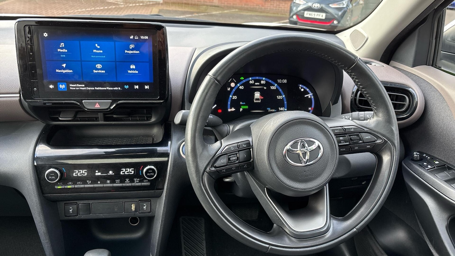 Used Toyota Yaris Cross 2023 for sale - 76446592: Photo 6