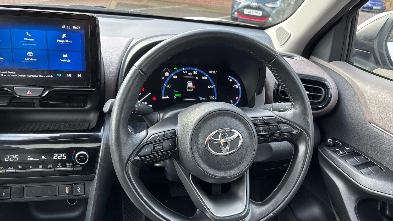 Used Toyota Yaris Cross 2023 for sale - 76446592: Photo 8