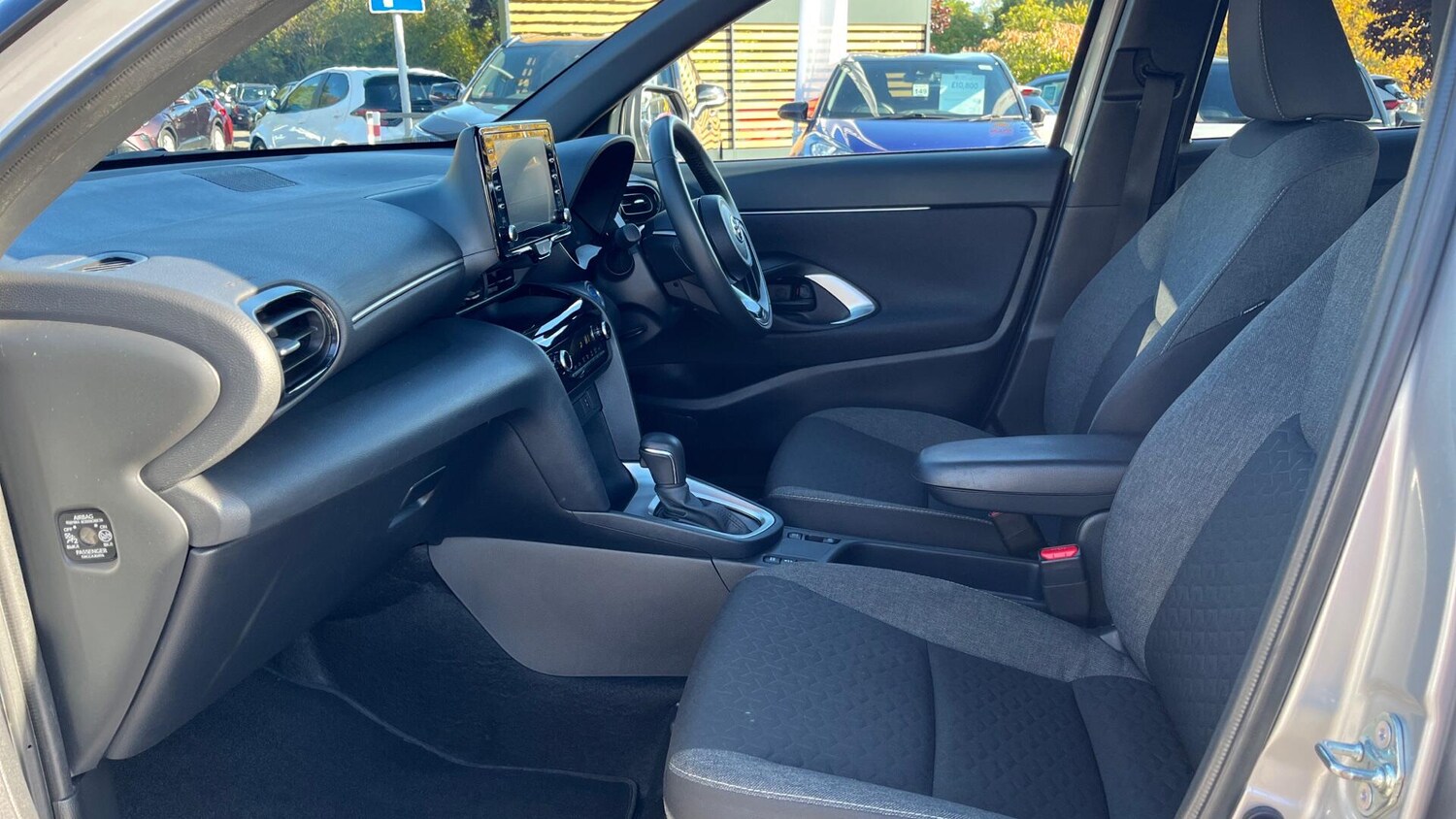 Used Toyota Yaris Cross 2023 for sale - 76021039: Photo 10