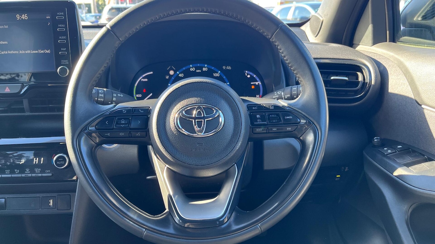 Used Toyota Yaris Cross 2023 for sale - 76021039: Photo 8
