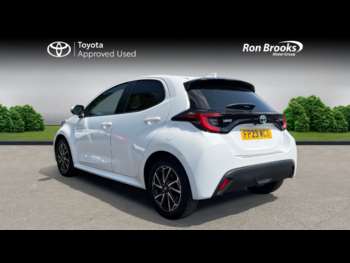 Used Toyota Yaris 2023 for sale - 74946127: Photo