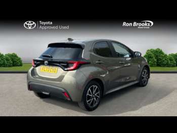 Used Toyota Yaris 2023 for sale - 74358067: Photo