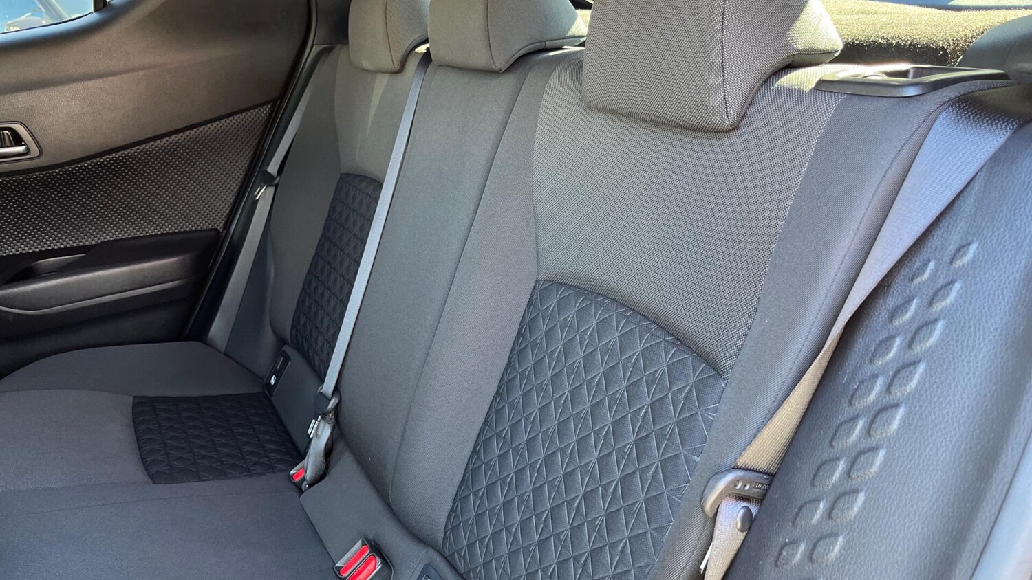Used Toyota C-HR 2021 for sale - 76020922: Photo 13