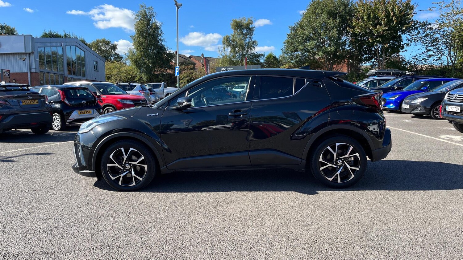 Used Toyota C-HR 2021 for sale - 76020922: Photo 17