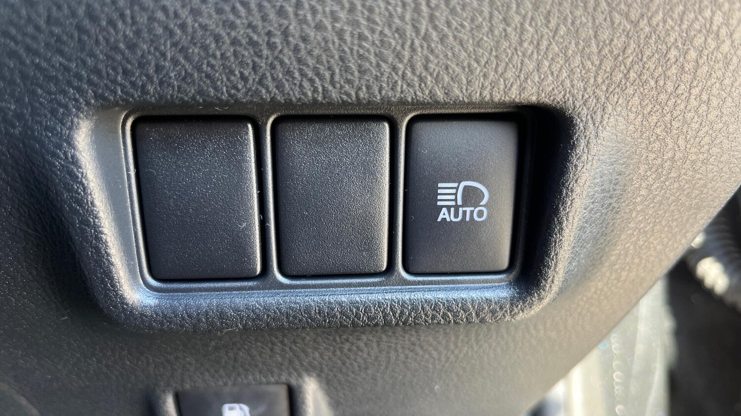 Used Toyota C-HR 2021 for sale - 76020922: Photo 22