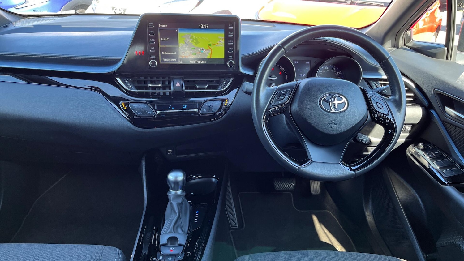 Used Toyota C-HR 2021 for sale - 76020922: Photo 5