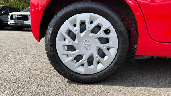 Used Toyota AYGO 2021 for sale - 74602921: Photo 25