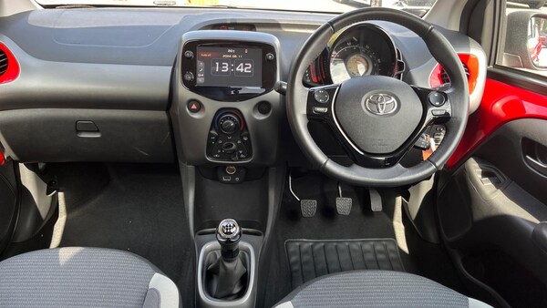 Used Toyota AYGO 2021 for sale - 74602921: Photo 5