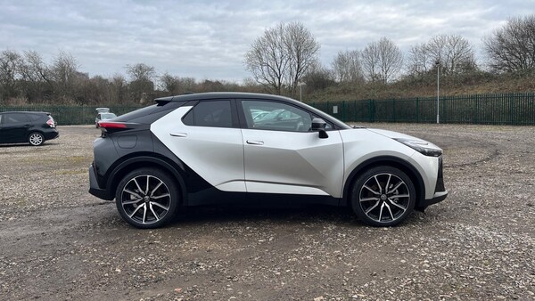 Used Toyota C-HR 2024 for sale - 73930809: Photo 16