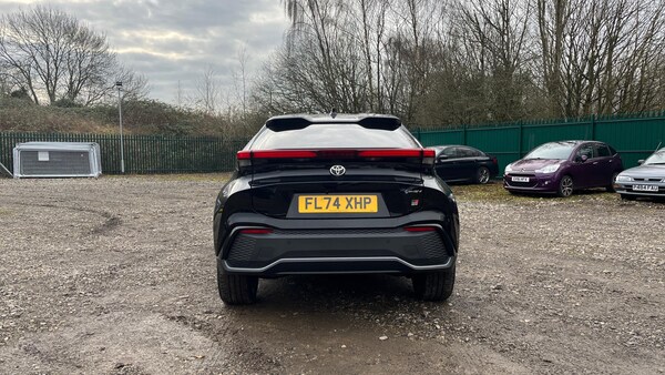 Used Toyota C-HR 2024 for sale - 73930809: Photo 19