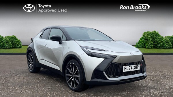 Used Toyota C-HR 2024 for sale - 73930809: Photo 1