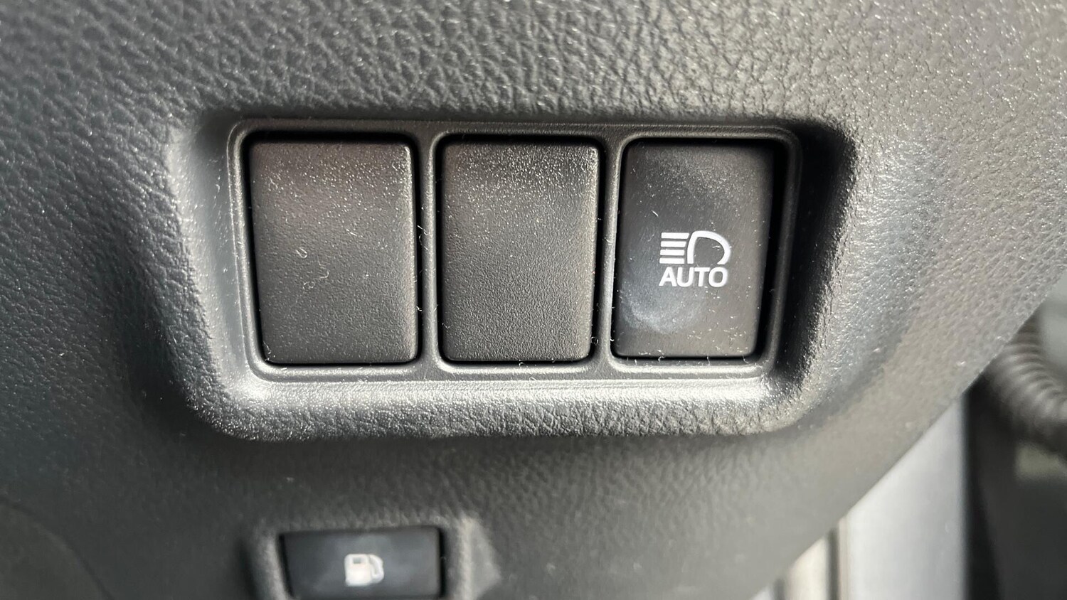 Used Toyota C-HR 2019 for sale - 76735119: Photo 22