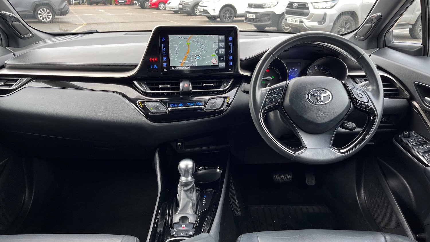 Used Toyota C-HR 2019 for sale - 76735119: Photo 5