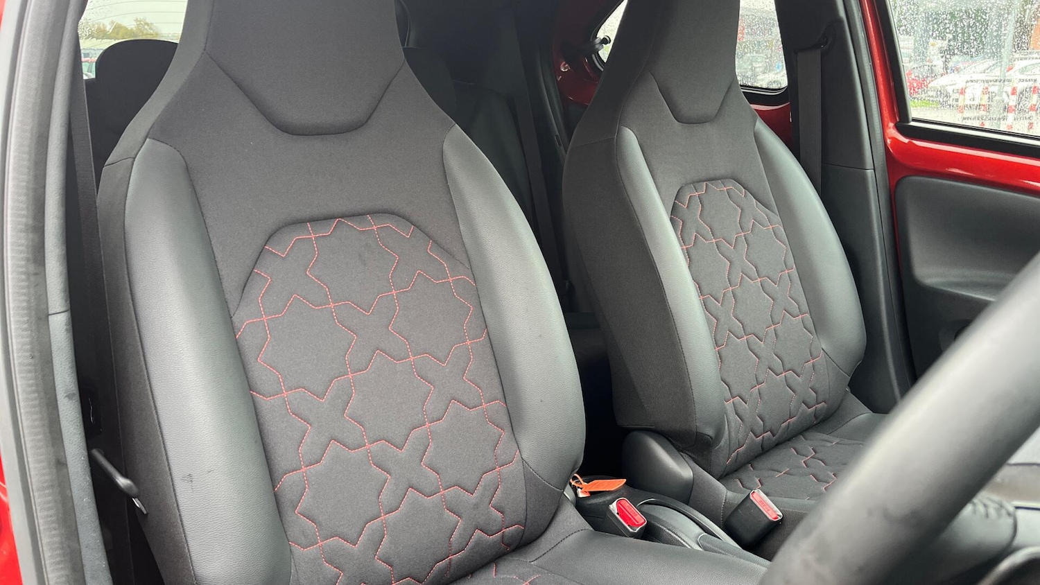 Used Toyota Aygo X 2024 for sale - 76562431: Photo 24