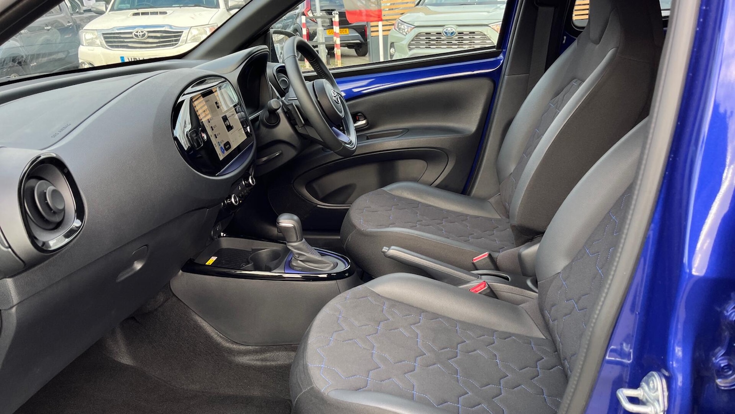 Used Toyota Aygo X 2024 for sale - 77040133: Photo 10