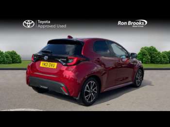 Used Toyota Yaris 2021 for sale - 75128001: Photo