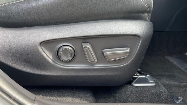 Used Toyota RAV4 2020 for sale - 75414211: Photo 21