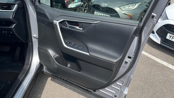 Used Toyota RAV4 2020 for sale - 75414211: Photo 22