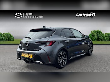 Used Toyota Corolla 2023 for sale - 76094112: Photo 2