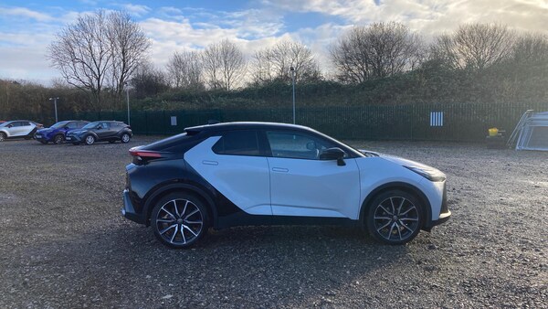 Used Toyota C-HR 2023 for sale - 74978295: Photo 16