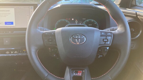 Used Toyota C-HR 2023 for sale - 74978295: Photo 8