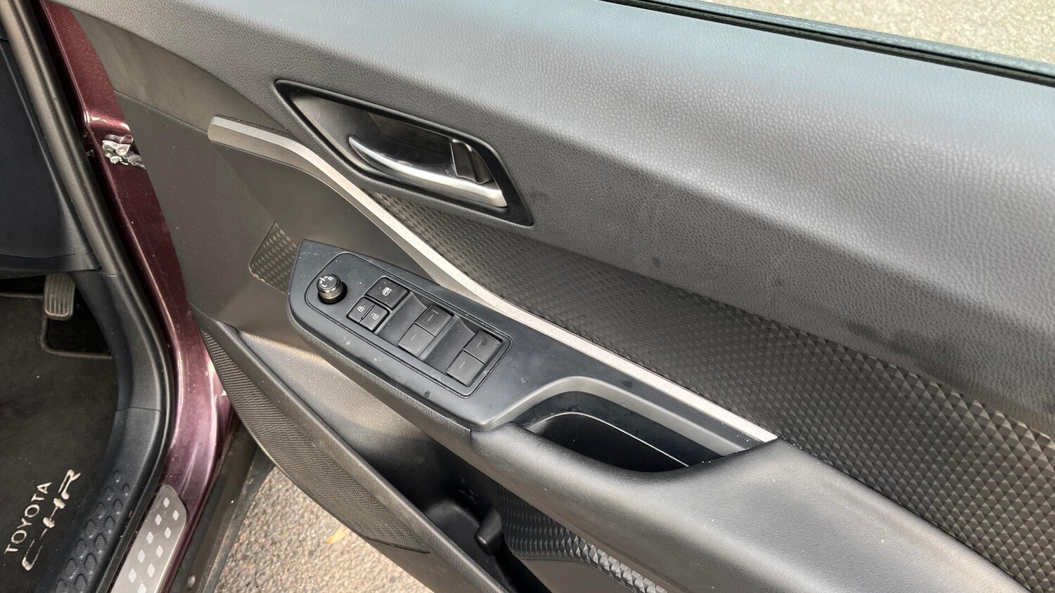 Used Toyota C-HR 2022 for sale - 76511806: Photo 25