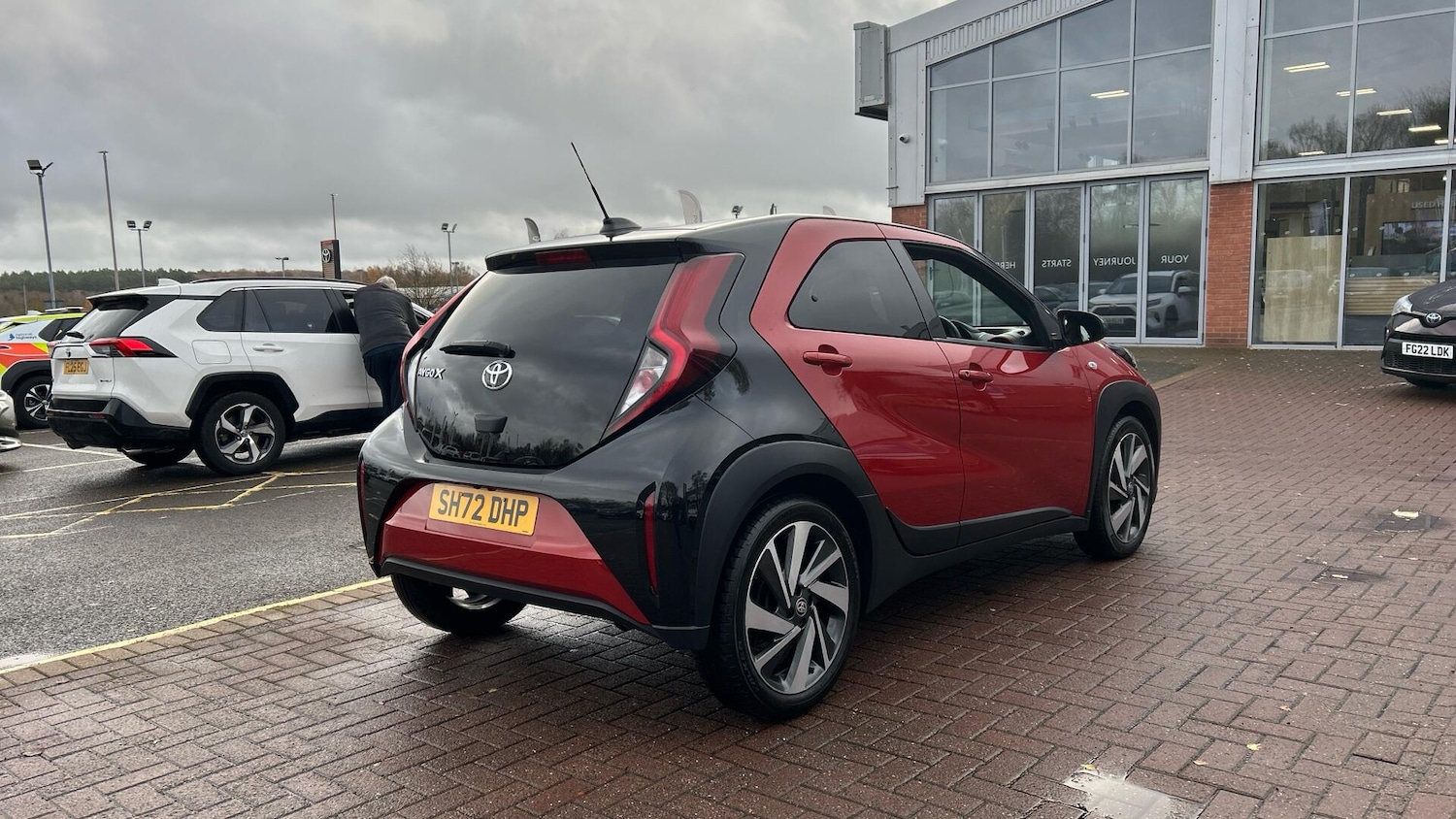 Used Toyota Aygo X 2022 for sale - 76849972: Photo 2