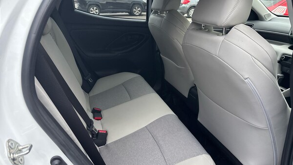 Used Toyota Yaris 2023 for sale - 76283678: Photo 12