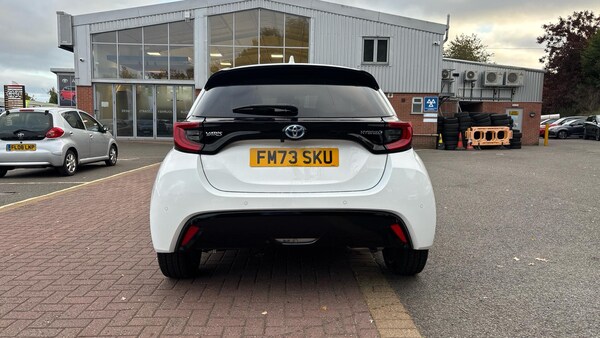 Used Toyota Yaris 2023 for sale - 76283678: Photo 19