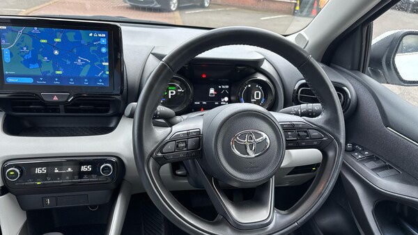Used Toyota Yaris 2023 for sale - 76283678: Photo 6