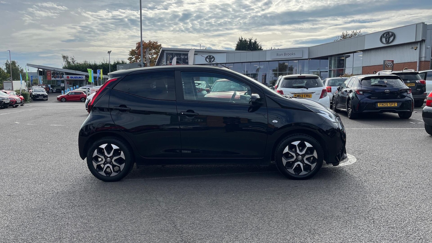 Used Toyota AYGO 2018 for sale - 76175517: Photo 16