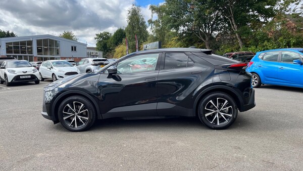 Used Toyota C-HR 2024 for sale - 76284119: Photo 17