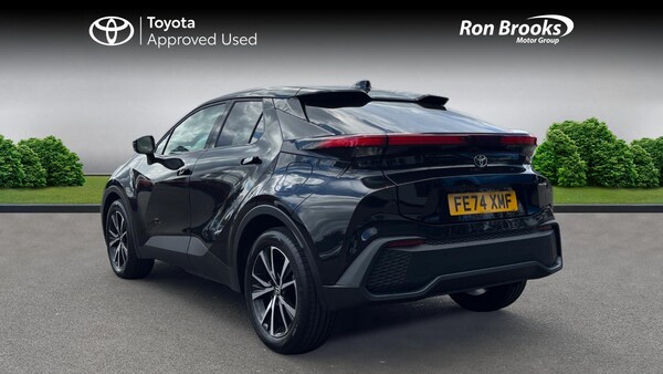 Used Toyota C-HR 2024 for sale - 76284119: Photo 4