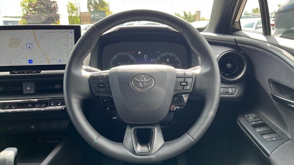 Used Toyota C-HR 2024 for sale - 76284119: Photo 8