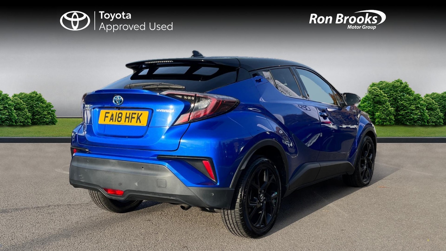 Used Toyota C-HR 2018 for sale - 76388051: Photo 2