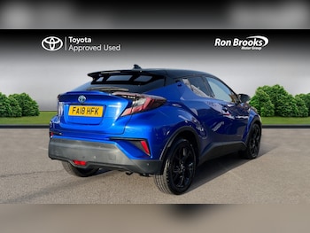 Used Toyota C-HR 2018 for sale - 76388051: Photo